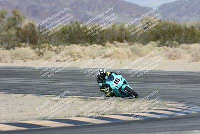 media/Dec-07-2025-CVMA (Sun) [[3e7d2de5dc]]/Race 8-Middleweight Shootout/